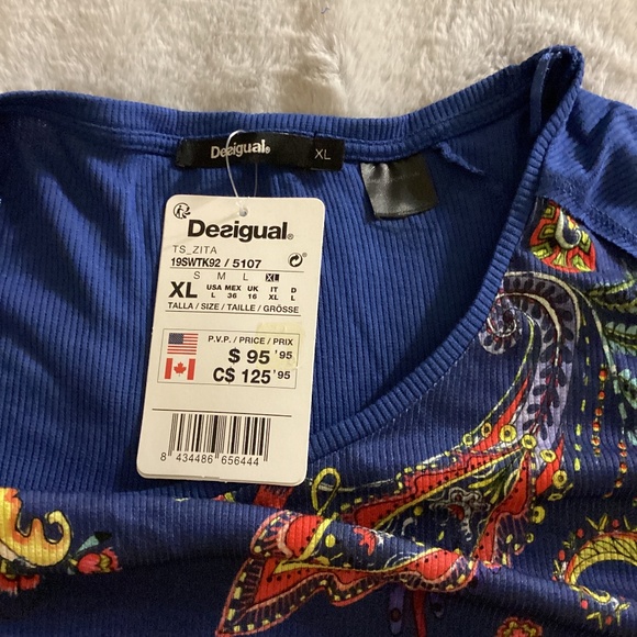 NWT Desigual multi color top with 3/4 sleeve size XL - Picture 2 of 7